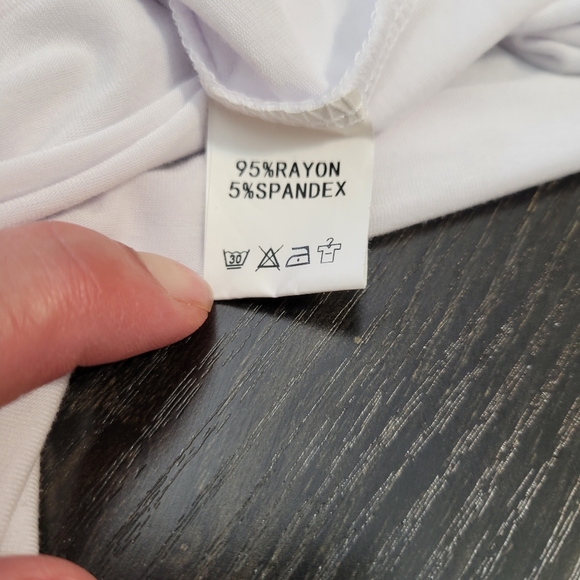 Women Plus Size V-Neck Short Sleeve T-Shirt XXL - Picture 8 of 9